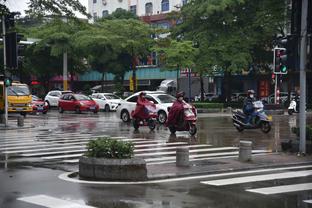 朱芳雨：王睿泽的表现令人惊喜 从大学生球员到如今入选国家队